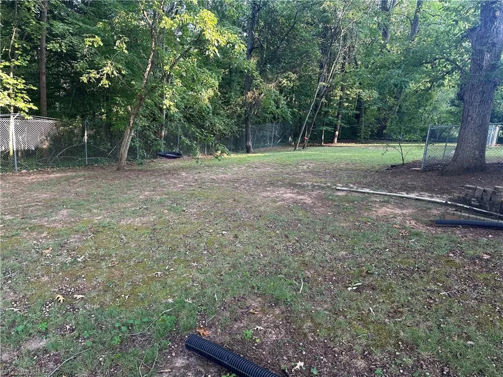 3195 Fleet Street Winston-Salem, NC 27127