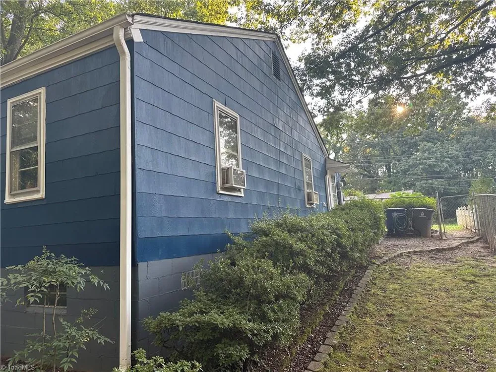 3195 Fleet Street Winston-Salem, NC 27127