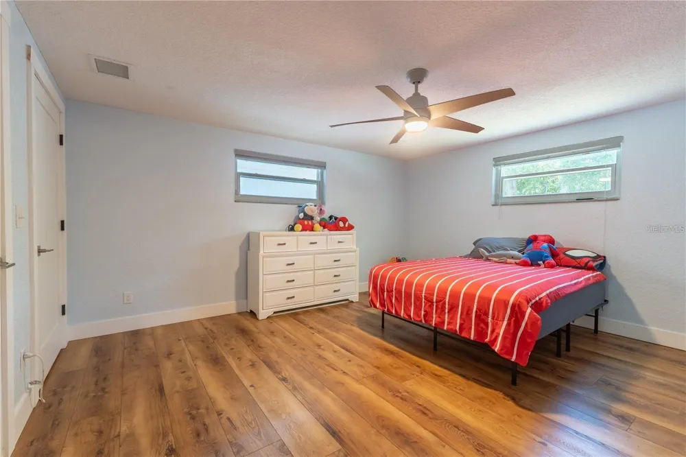 12705 PARK BOULEVARD Seminole, FL 33776