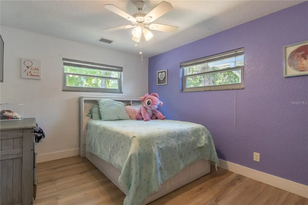 12705 PARK BOULEVARD Seminole, FL 33776