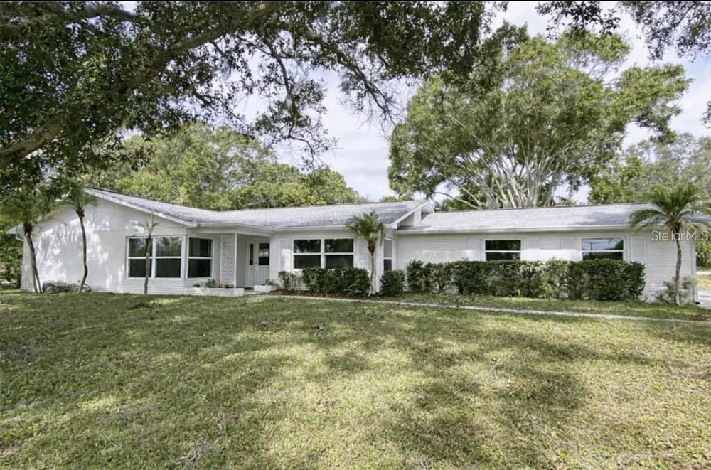 12705 PARK BOULEVARD Seminole, FL 33776