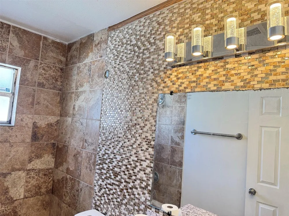 3218 68TH AVENUE St Petersburg, FL 33702