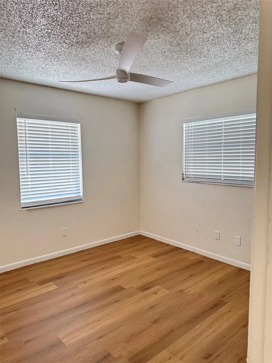 3218 68TH AVENUE St Petersburg, FL 33702