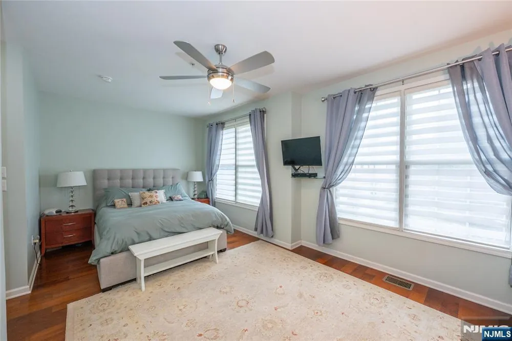 1 Ashley Court 701 Hawthorne, NJ 07506