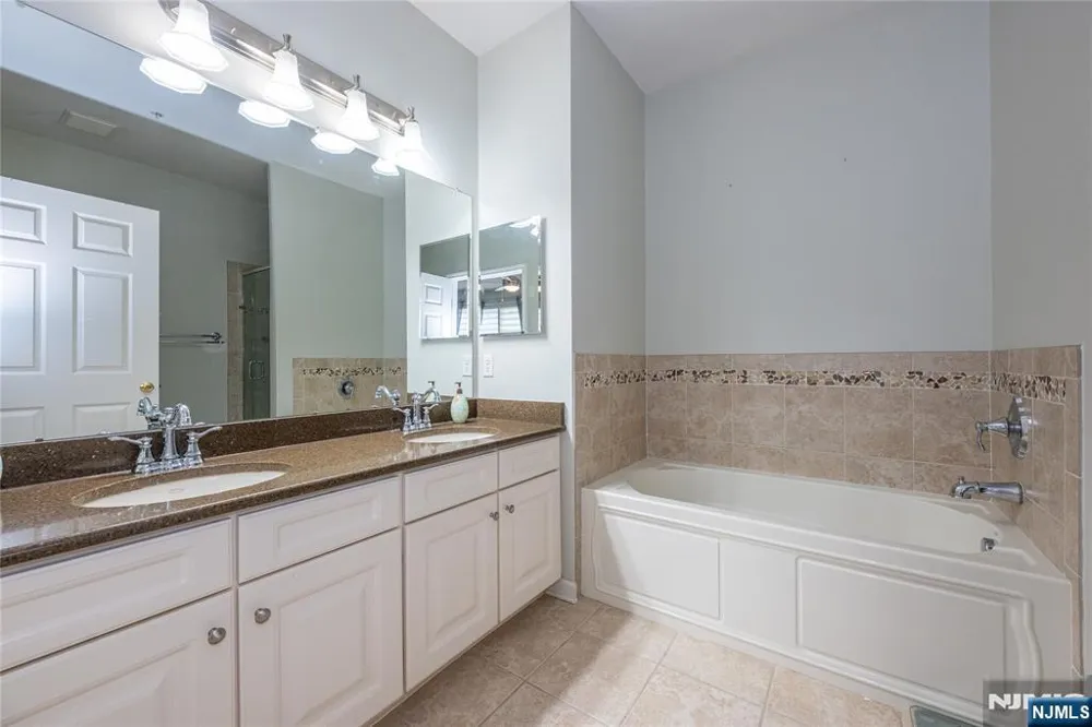 1 Ashley Court 701 Hawthorne, NJ 07506