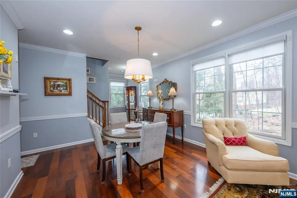 1 Ashley Court 701 Hawthorne, NJ 07506