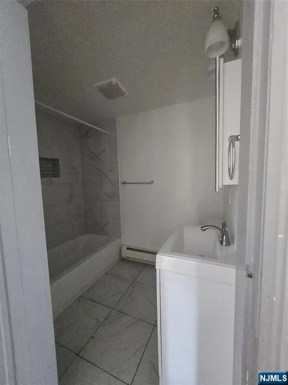 255 Jackson Avenue Hackensack, NJ 07601