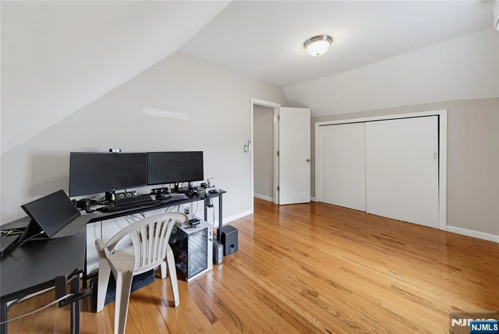 83 Fairfield Street Englewood, NJ 07631