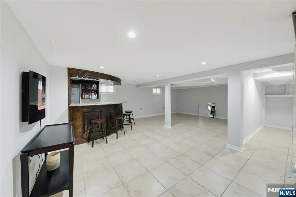 83 Fairfield Street Englewood, NJ 07631