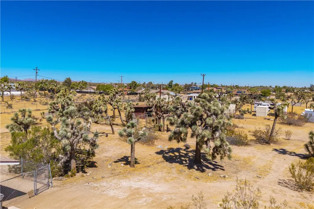 58662 Buena Vista Drive Yucca Valley, CA 92284
