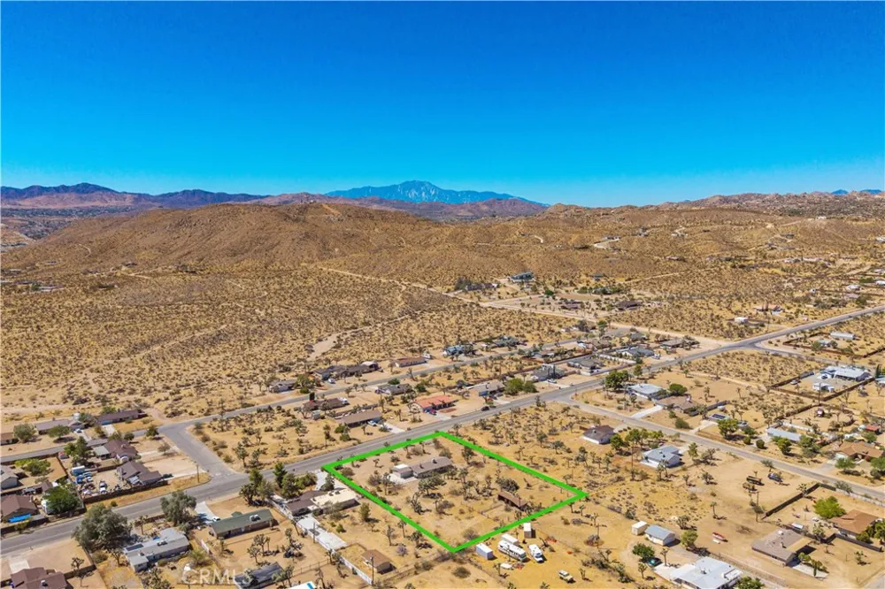 58662 Buena Vista Drive Yucca Valley, CA 92284