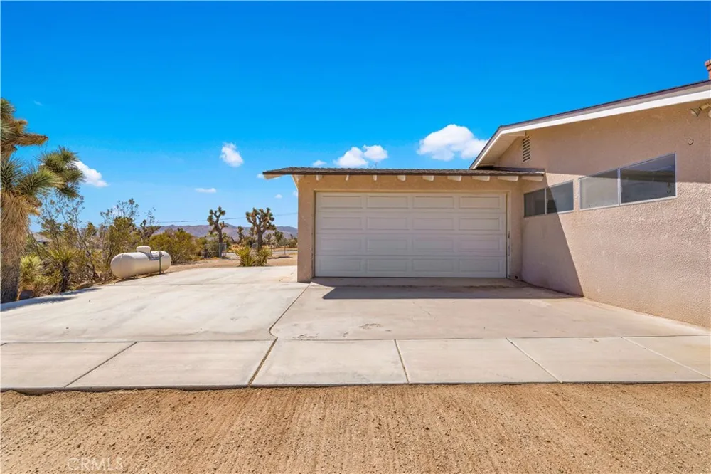58662 Buena Vista Drive Yucca Valley, CA 92284