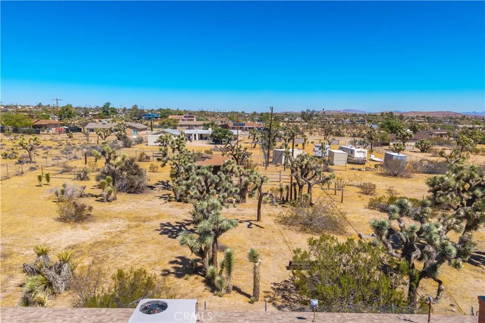 58662 Buena Vista Drive Yucca Valley, CA 92284