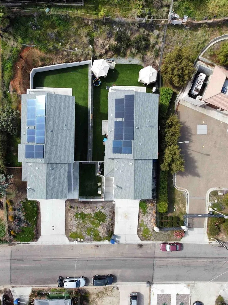 1304 Buena Vista Avenue Spring Valley, CA 91977