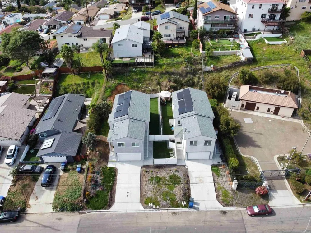 1304 Buena Vista Avenue Spring Valley, CA 91977