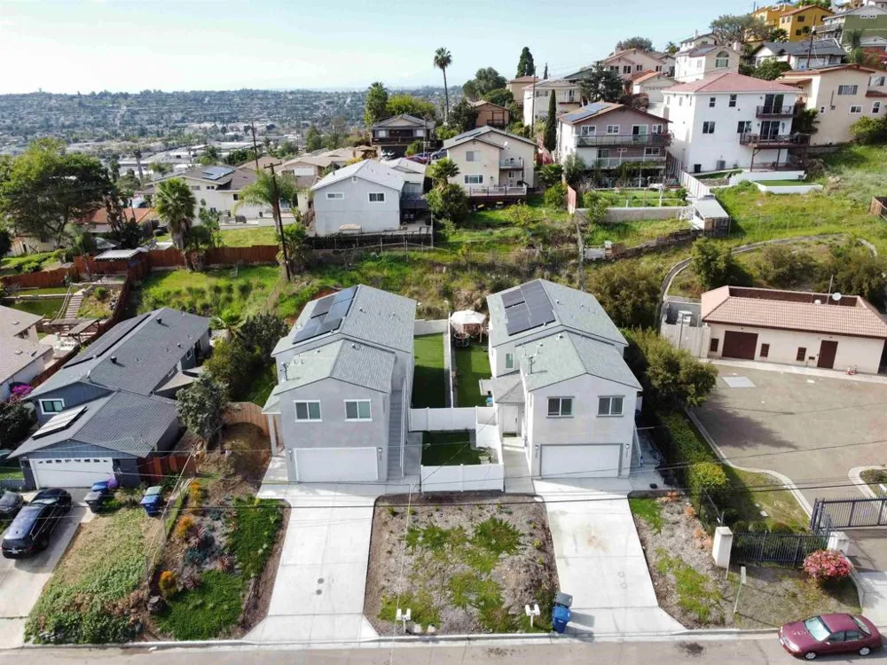 1304 Buena Vista Avenue Spring Valley, CA 91977