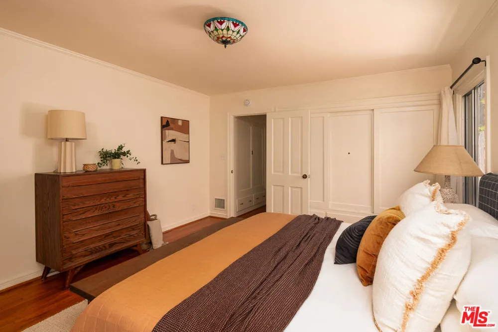 1718 Hill Drive Los Angeles, CA 90041