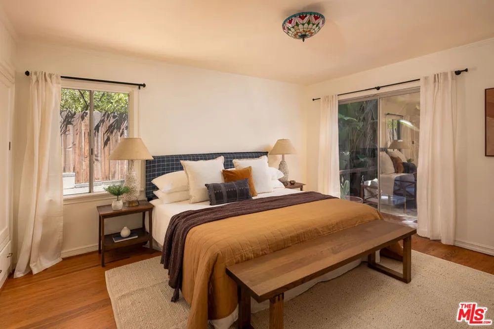 1718 Hill Drive Los Angeles, CA 90041