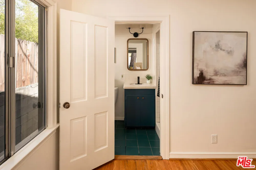1718 Hill Drive Los Angeles, CA 90041