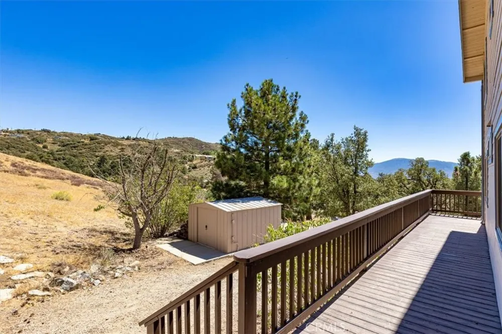 24145 Jacaranda Drive Tehachapi, CA 93581