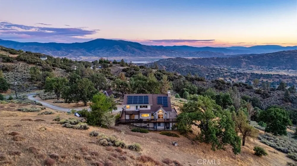 24145 Jacaranda Drive Tehachapi, CA 93581