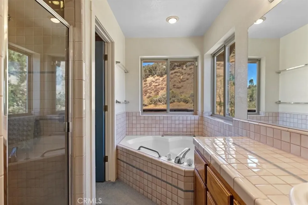 24145 Jacaranda Drive Tehachapi, CA 93581