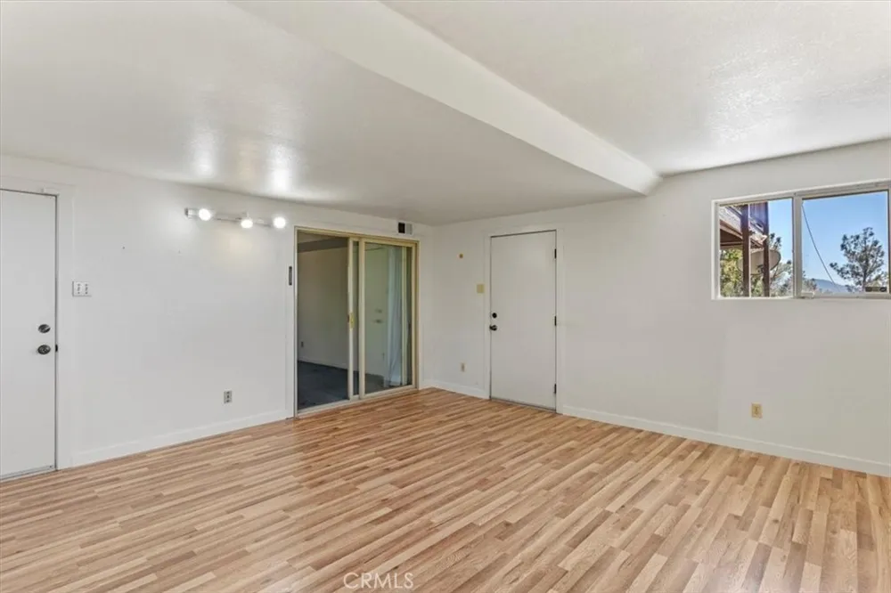24145 Jacaranda Drive Tehachapi, CA 93581