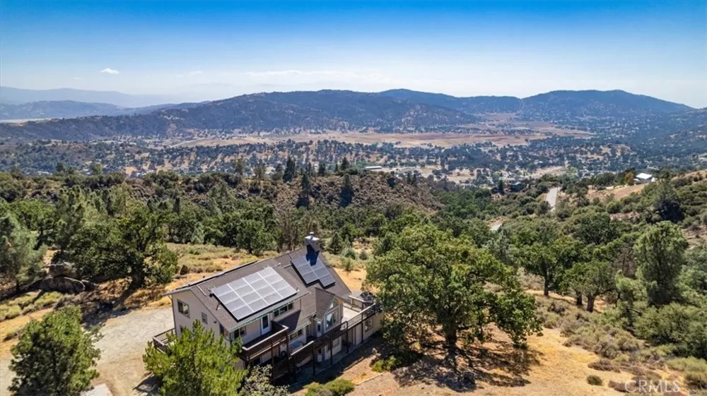 24145 Jacaranda Drive Tehachapi, CA 93581