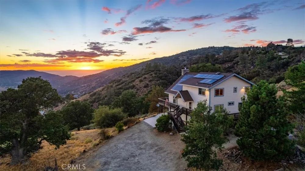 24145 Jacaranda Drive Tehachapi, CA 93581