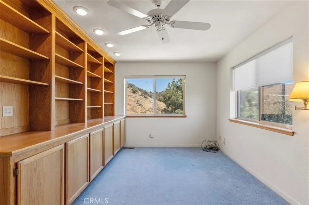 24145 Jacaranda Drive Tehachapi, CA 93581