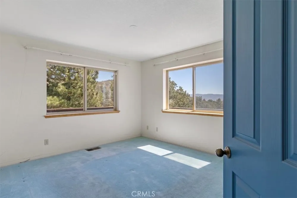 24145 Jacaranda Drive Tehachapi, CA 93581