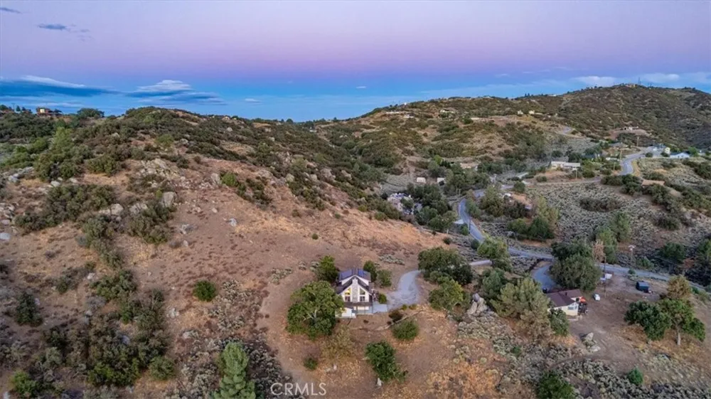 24145 Jacaranda Drive Tehachapi, CA 93581