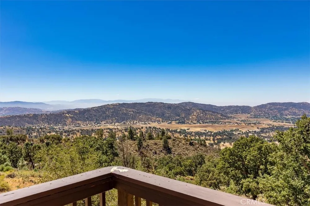 24145 Jacaranda Drive Tehachapi, CA 93581