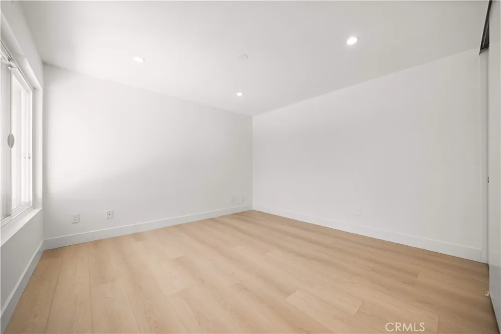 15 Eucalyptus Irvine, CA 92612