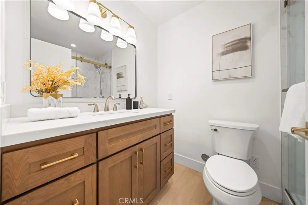 15 Eucalyptus Irvine, CA 92612