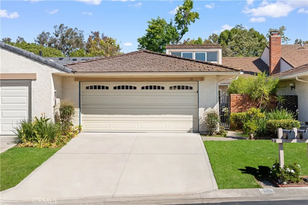15 Eucalyptus Irvine, CA 92612