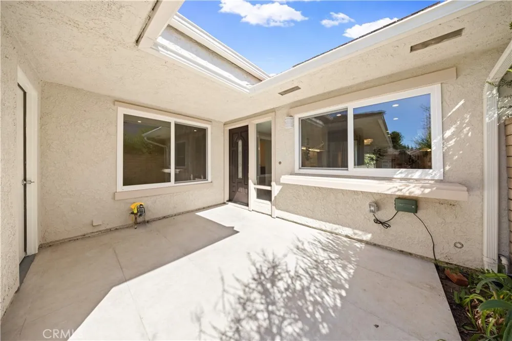 15 Eucalyptus Irvine, CA 92612
