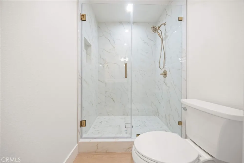 15 Eucalyptus Irvine, CA 92612
