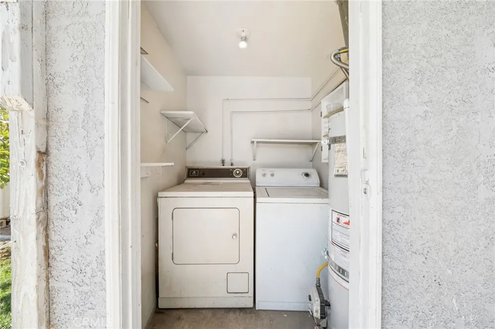 11739 Telechron Whittier, CA 90605