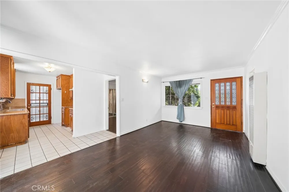 11739 Telechron Whittier, CA 90605