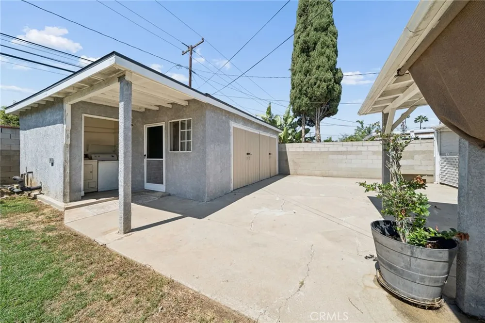 11739 Telechron Whittier, CA 90605