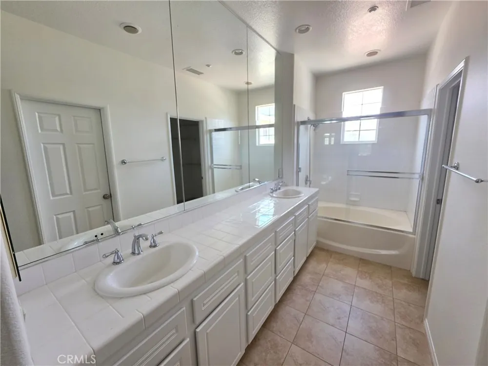 25 Agave Court Ladera Ranch, CA 92694