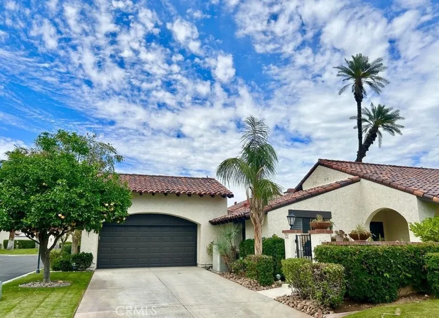 22 Calle Escala Rancho Mirage, CA 92270