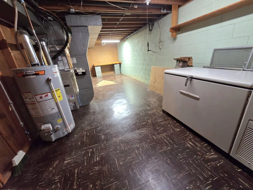 1465 Holton Road Muskegon, MI 49445