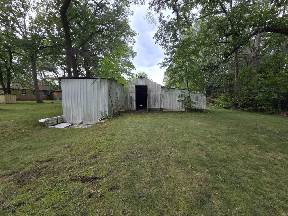 1465 Holton Road Muskegon, MI 49445