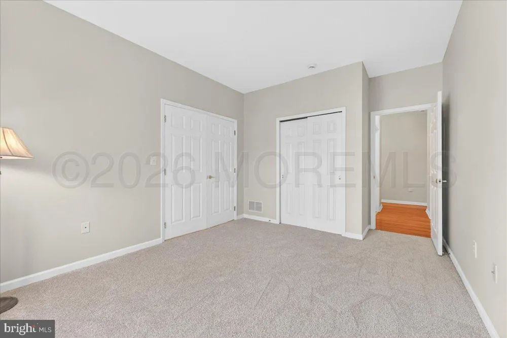 7 Allister Lane Columbus, NJ 08022