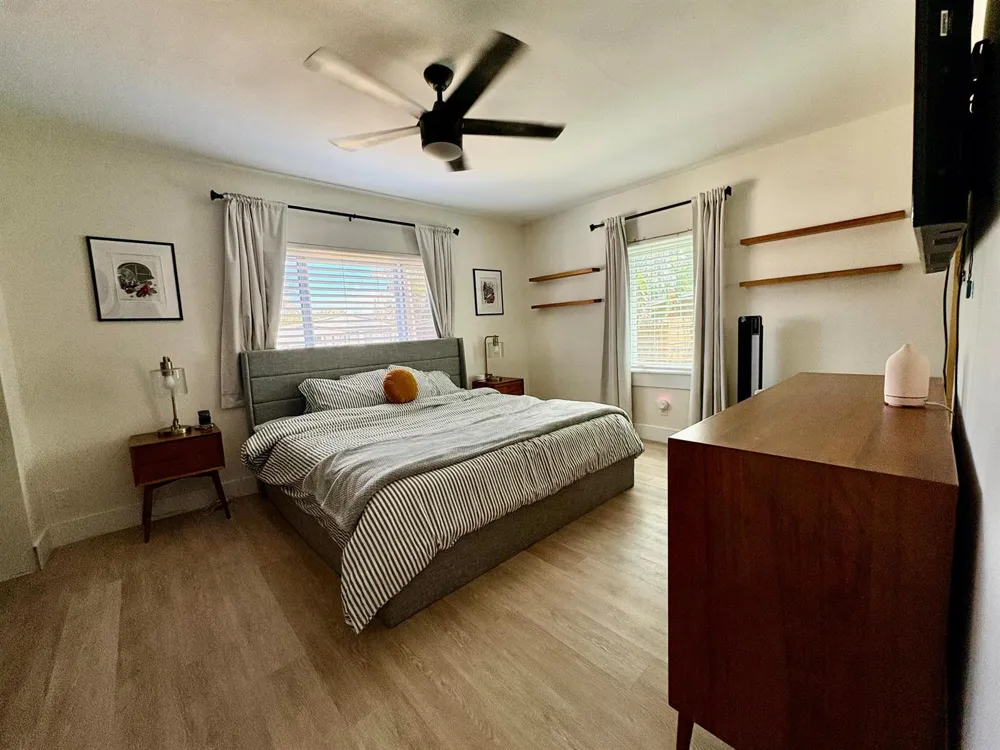 1215 NE 16TH TERRACE Fort Lauderdale, FL 33304