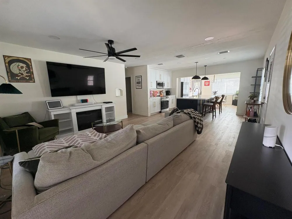 1215 NE 16TH TERRACE Fort Lauderdale, FL 33304