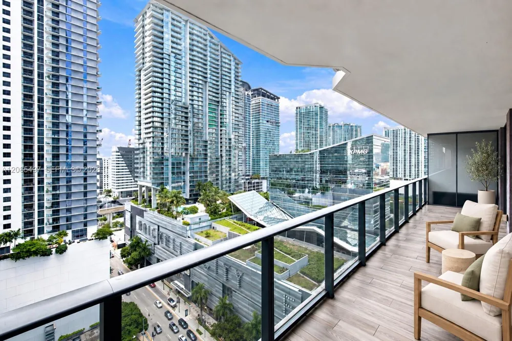 801 S Miami Ave #1810 Miami, FL 33130