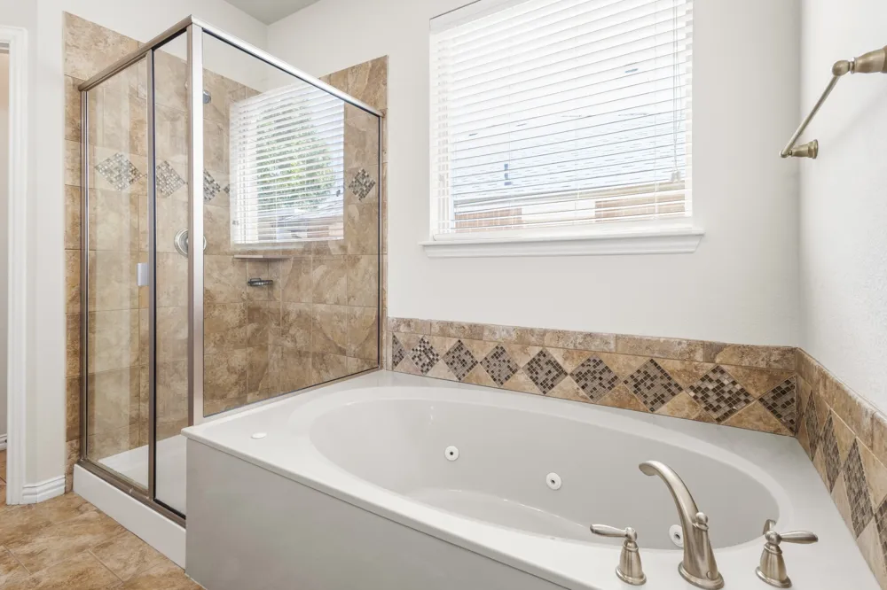 8224 Summerview Court Fort Worth, TX 76123